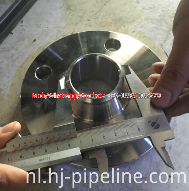 DN100 weld neck flange